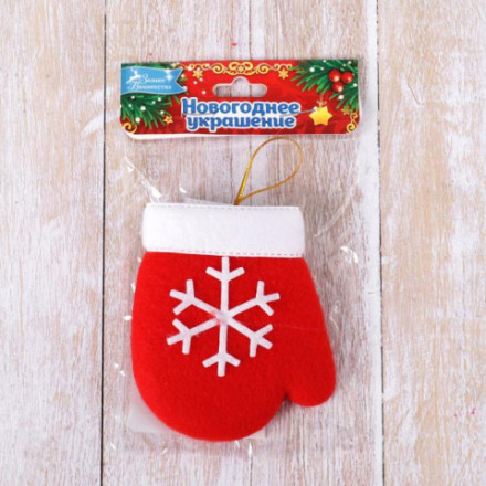 Мягкая подвеска &quot;Варежка с белый снежинкой&quot;, красный