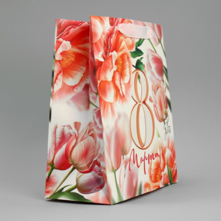 Пакет ламинированный «С 8 марта», цветы