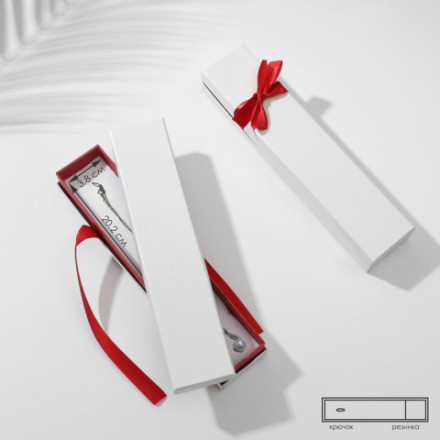 Коробочка подарочная под браслет/цепочку/часы «Лента», бело-бордовый