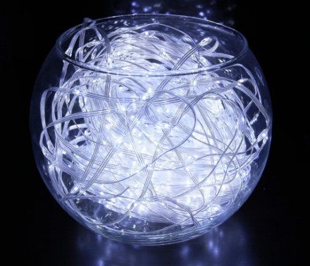 Новогодняя уличная Светодиодная гирлянда Капли, Холодный цвет Прозрачный провод