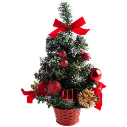 Елка искусственная с красными украшениями
