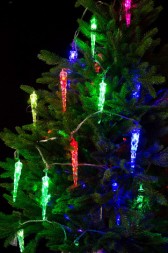 Новогодняя светодиодная гирлянда Тающие сосульки острые Разноцветные