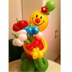 Весельчак клоун из воздушных шаров 