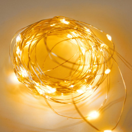 Светодиодная гирлянда &quot;Роса&quot; на батарейках, 70 теплых белых светодиодов на серебристом проводе